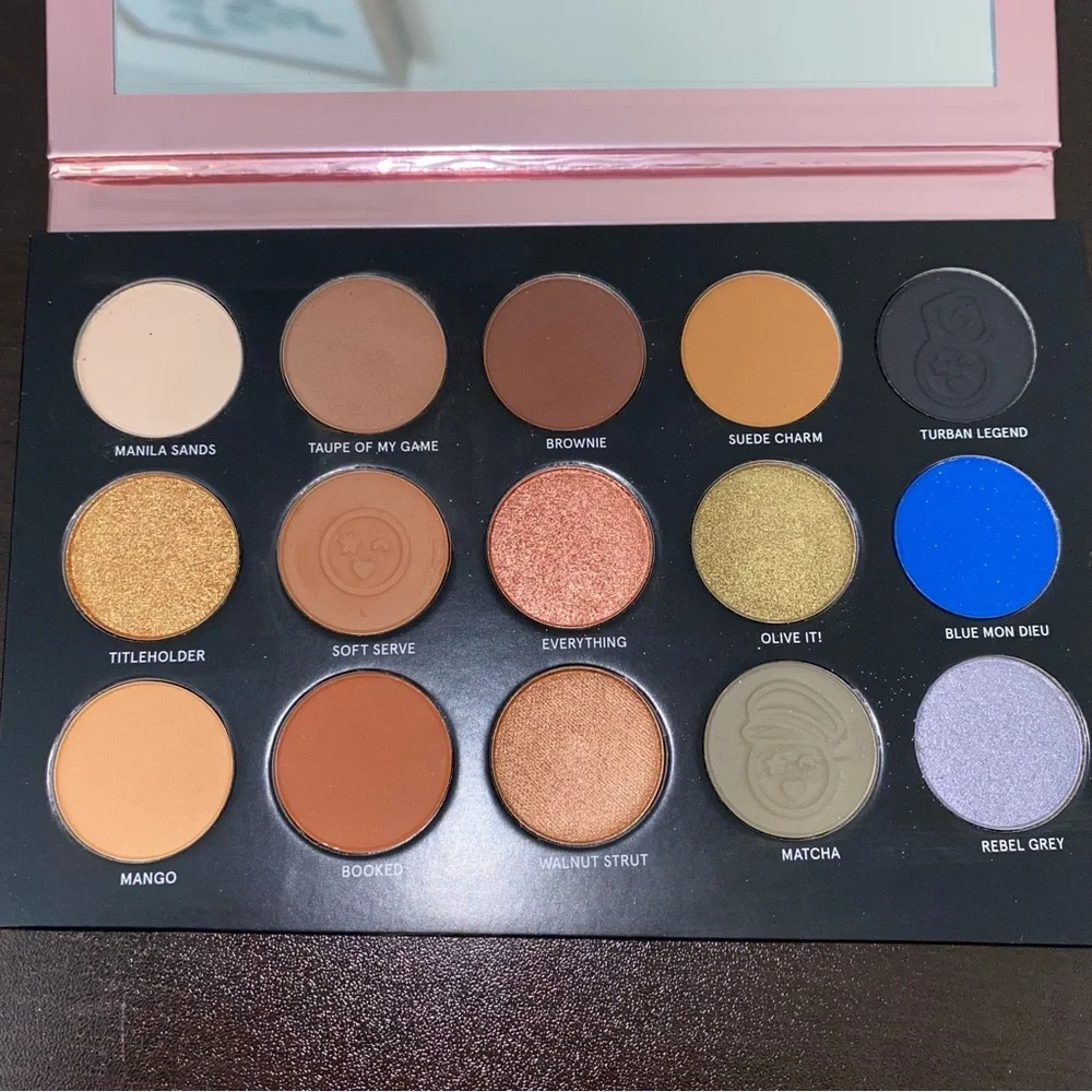 ONE/SIZE Patrick Starrr Visionary Eyeshadow Palette 15 Shades